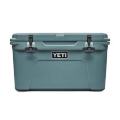 Yeti Tundra 45 Cooler -Camp Life Shop 190394 RiverGreen Cooler Studio Dealers 45 River Green Front 2400x2400 1