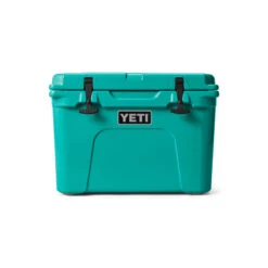 Yeti Tundra 35 Hard Cooler -Camp Life Shop Tundra 35 Aquifer Blue Front 3354 B