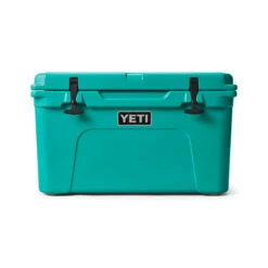 Yeti Tundra 45 Cooler -Camp Life Shop Tundra 45 Aquifer Blue Front 3352 B